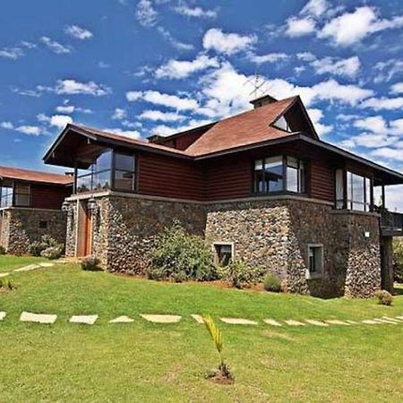 The Great Rift Valley Lodge & Golf Resort Найваша Екстериор снимка