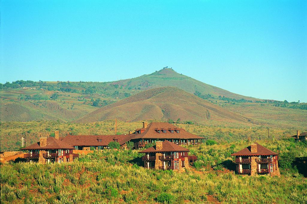 The Great Rift Valley Lodge & Golf Resort Найваша Екстериор снимка