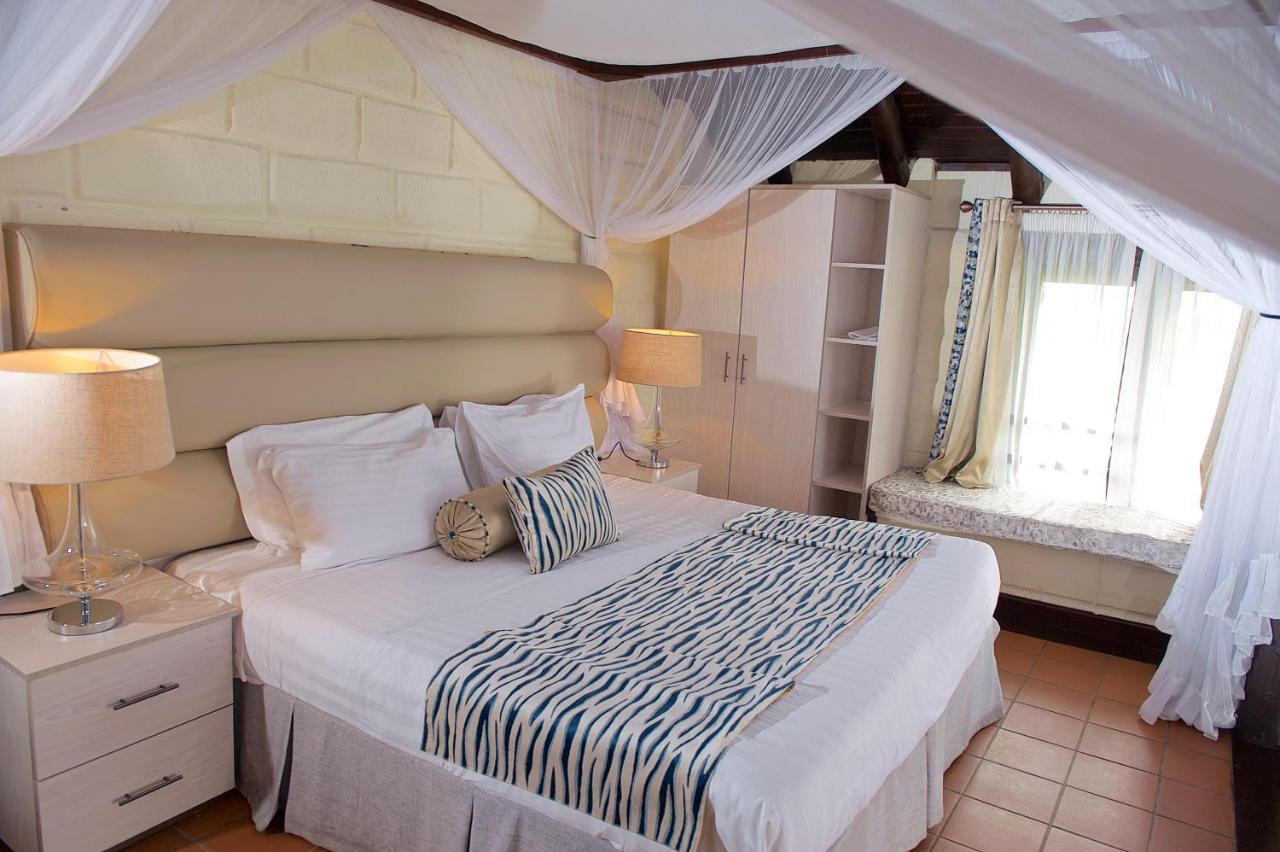 The Great Rift Valley Lodge & Golf Resort Найваша Екстериор снимка