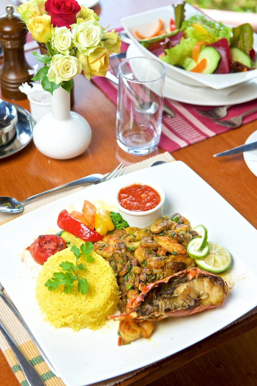 The Great Rift Valley Lodge & Golf Resort Найваша Екстериор снимка
