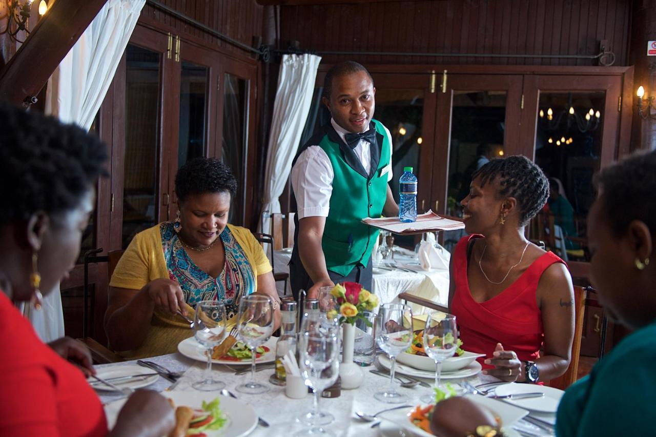 The Great Rift Valley Lodge & Golf Resort Найваша Екстериор снимка