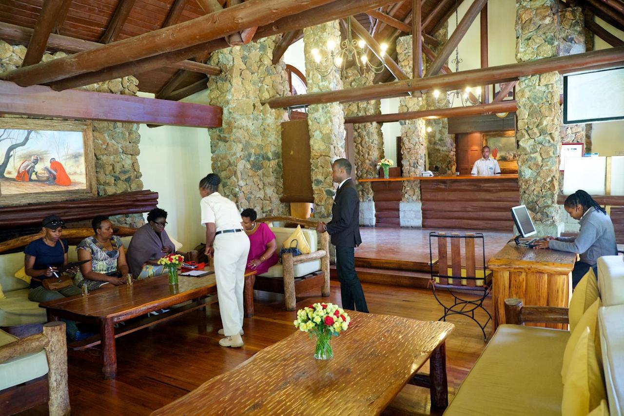 The Great Rift Valley Lodge & Golf Resort Найваша Екстериор снимка