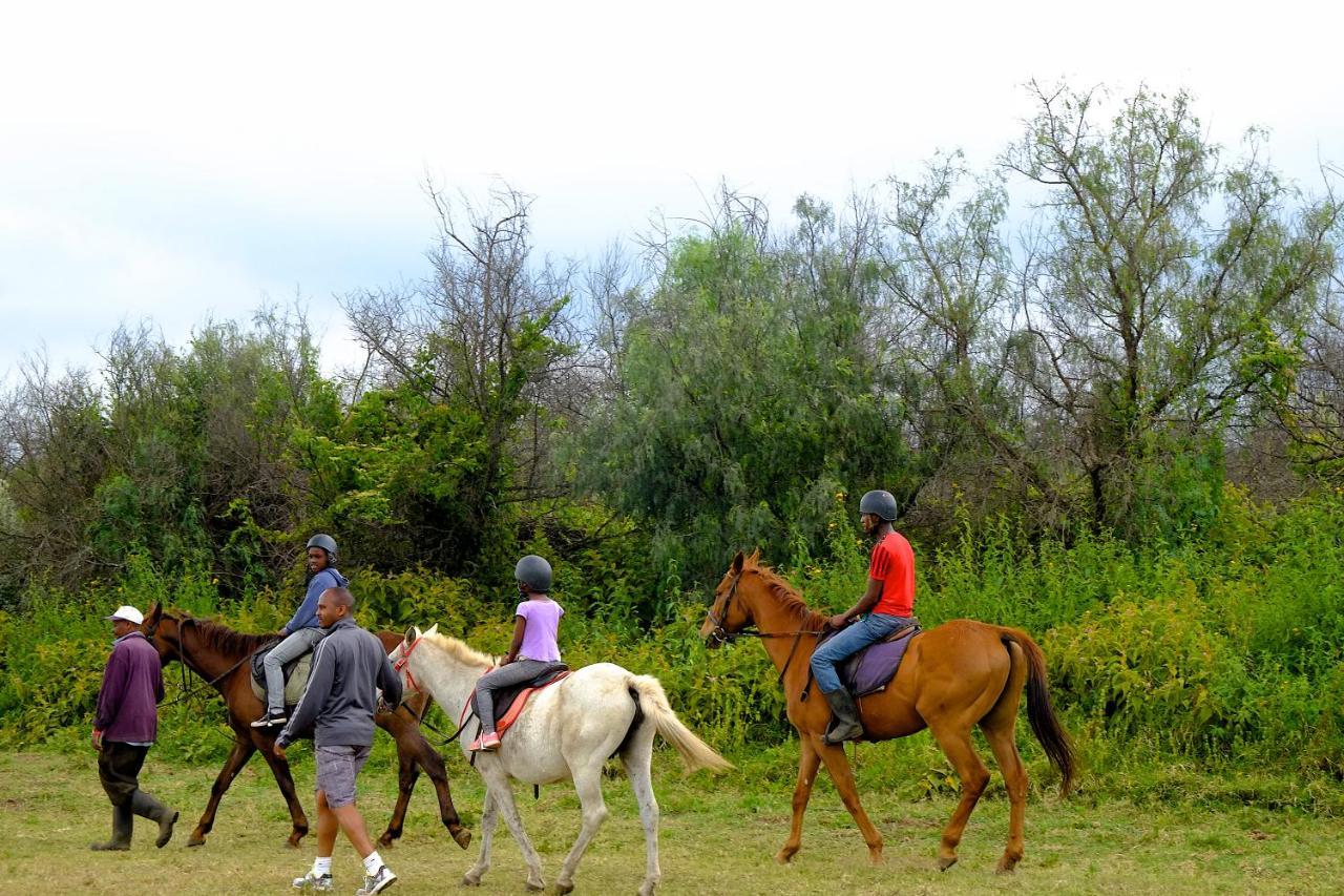 The Great Rift Valley Lodge & Golf Resort Найваша Екстериор снимка