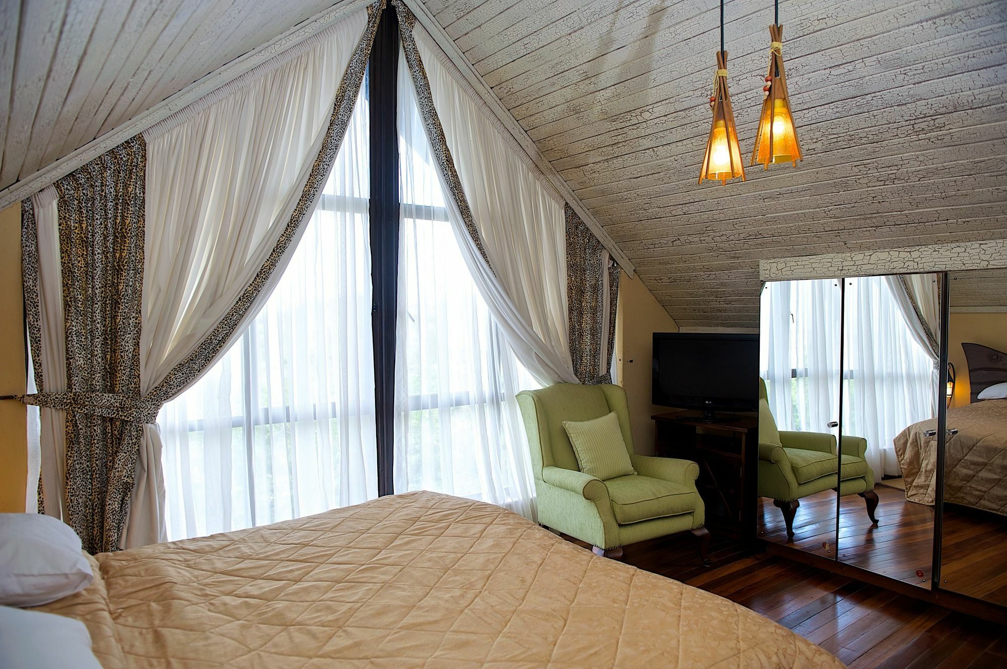 The Great Rift Valley Lodge & Golf Resort Найваша Екстериор снимка